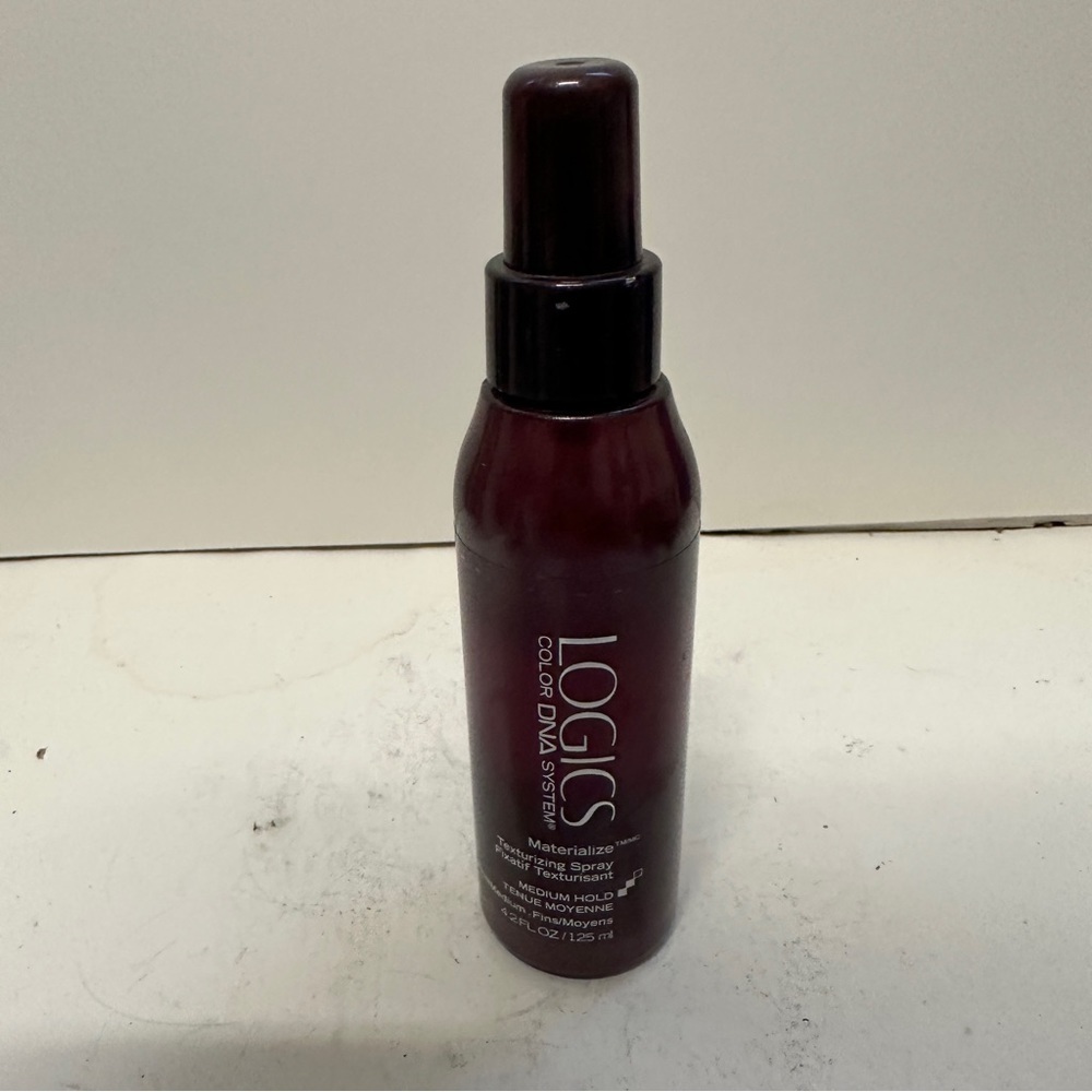 Logics DNA Materialize Texturizing Spray 4.2 OZ